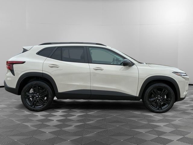 New 2026 Chevrolet Trax ACTIV w/ Driver Confidence Package image 2