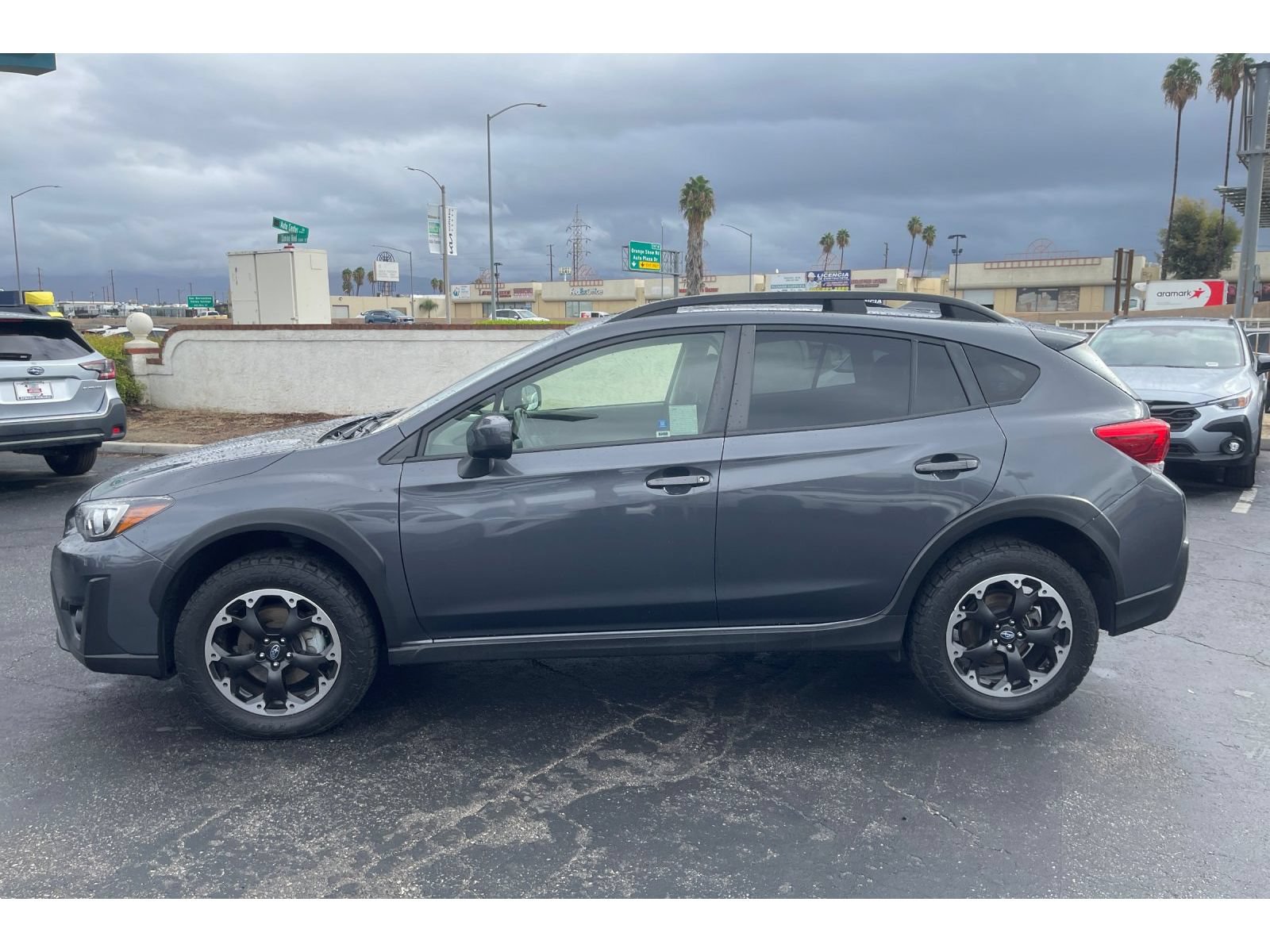 Certified 2023 Subaru Crosstrek 2.0i Premium w/ Popular Package #3 AWD/4WD image 2
