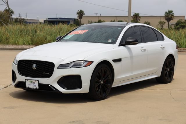 Used 2024 Jaguar XF R-Dynamic SE AWD/4WD image 3