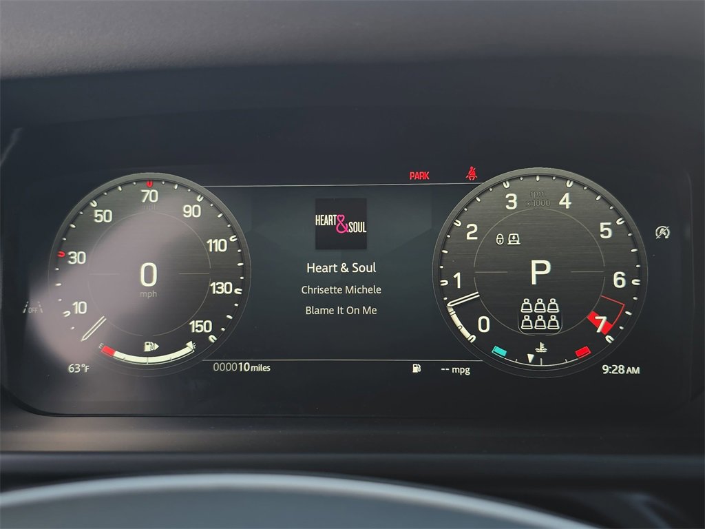 New 2026 Land Rover Defender 130 X-Dynamic SE image 20