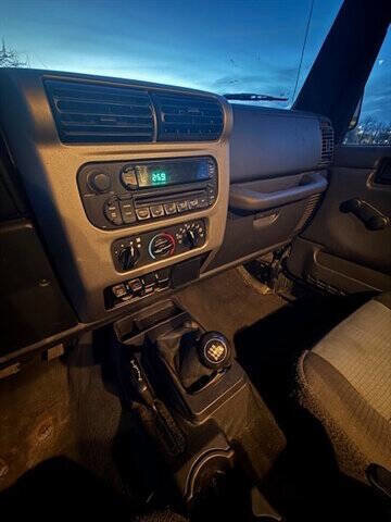Used 2006 Jeep Wrangler Sport w/ Golden Eagle Group image 7