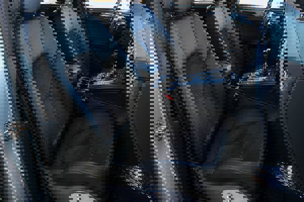 Used 2020 Porsche Macan image 20