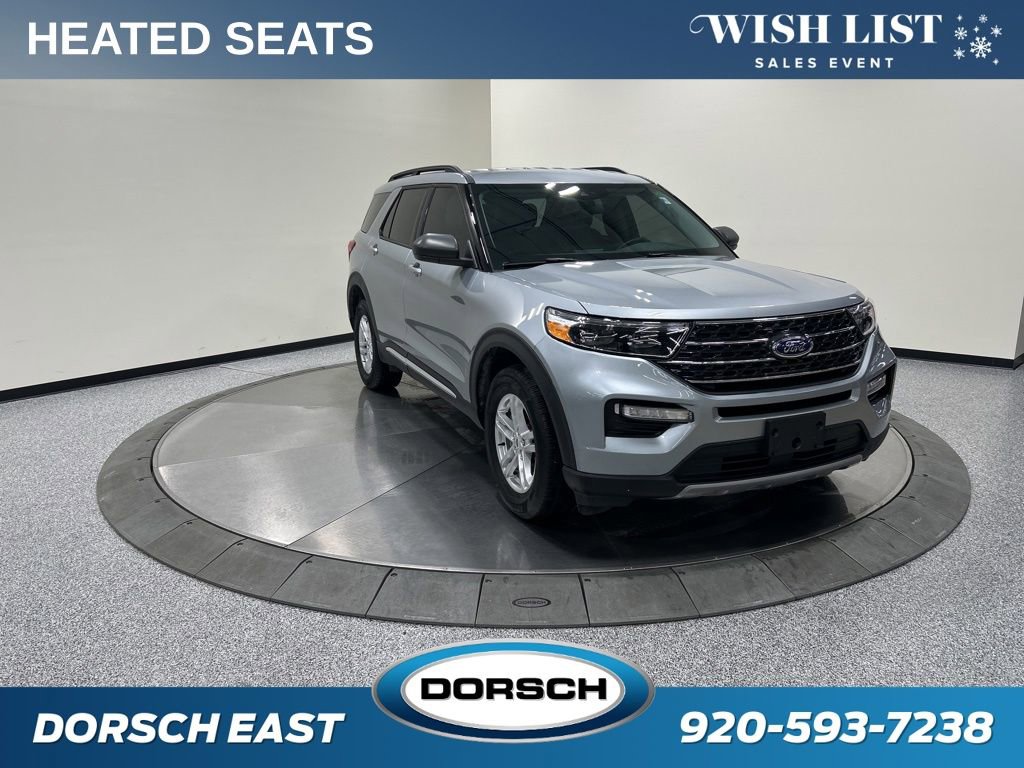 Used 2023 Ford Explorer XLT w/ Equipment Group 202A image 3