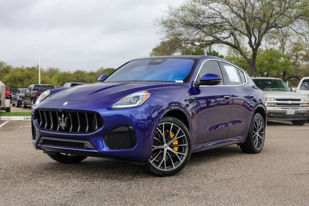 Used 2023 Maserati Grecale GT image 1
