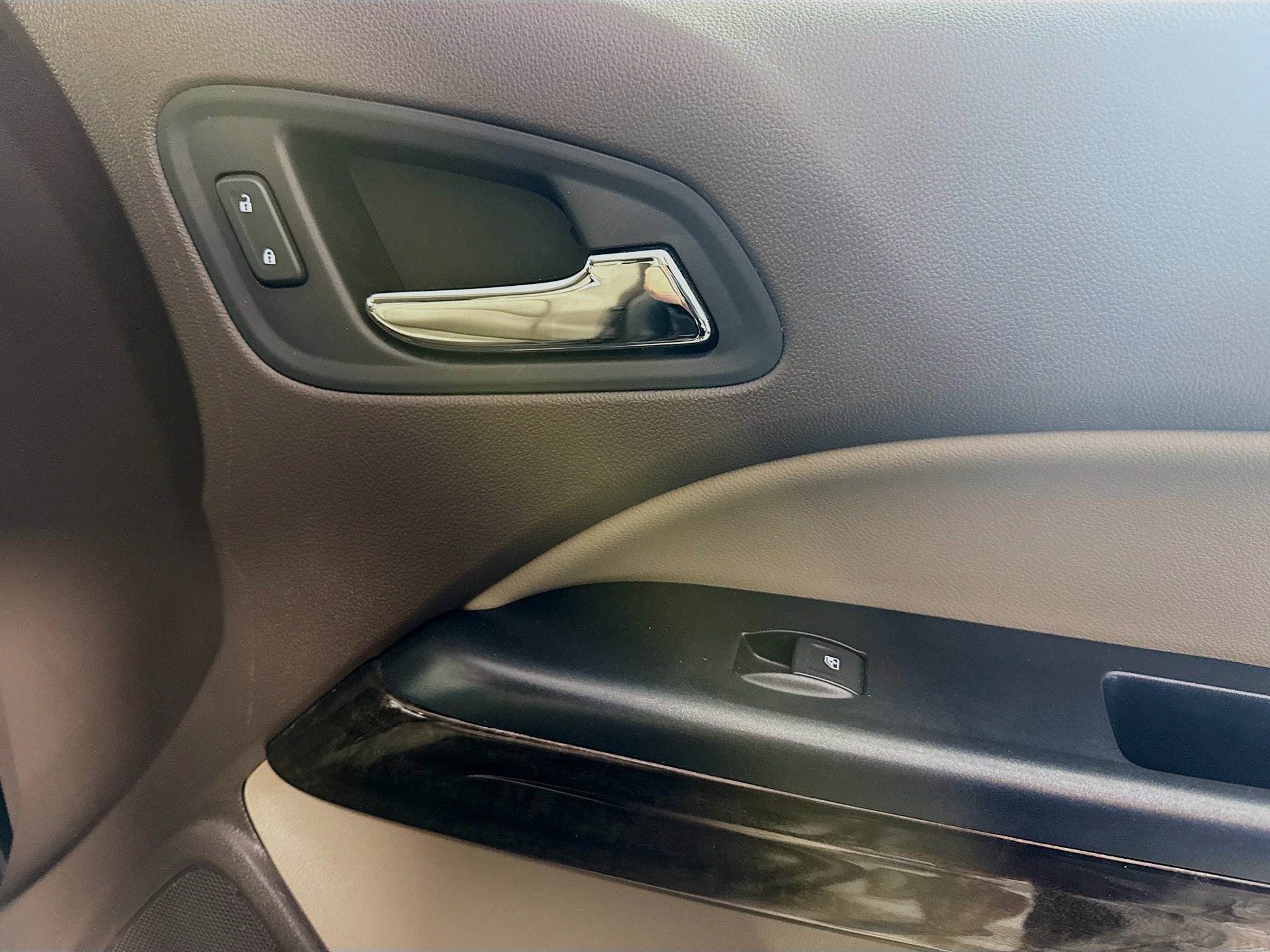 Used 2020 GMC Canyon SLE w/ SLE Convenience Package image 31