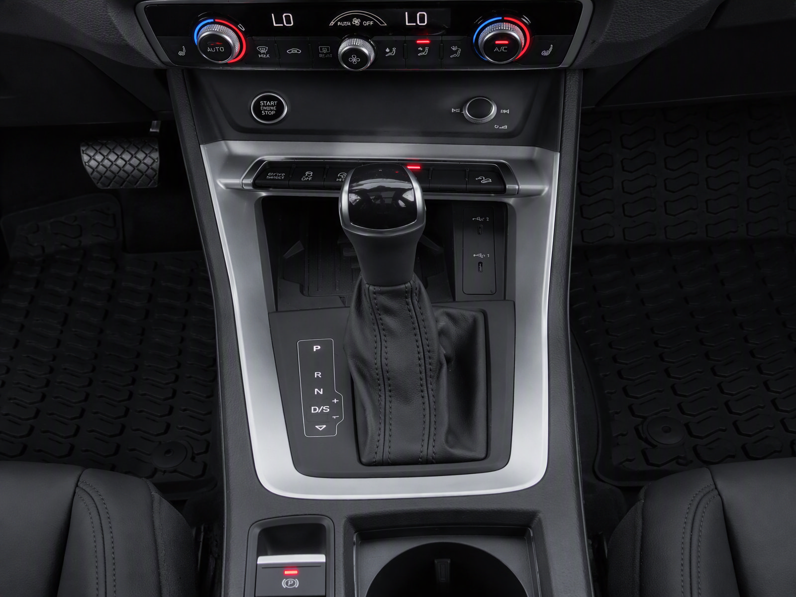 Certified 2025 Audi Q3 2.0T Premium AWD/4WD image 18