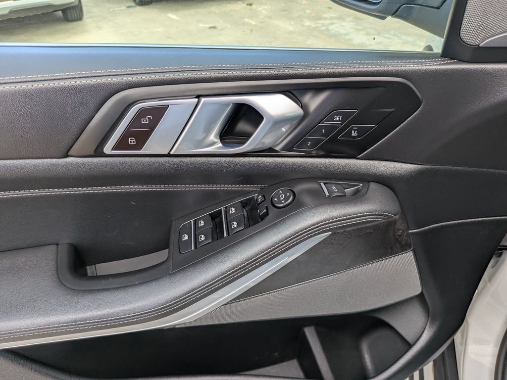 Used 2024 BMW X5 sDrive40i w/ Premium Package RWD image 20