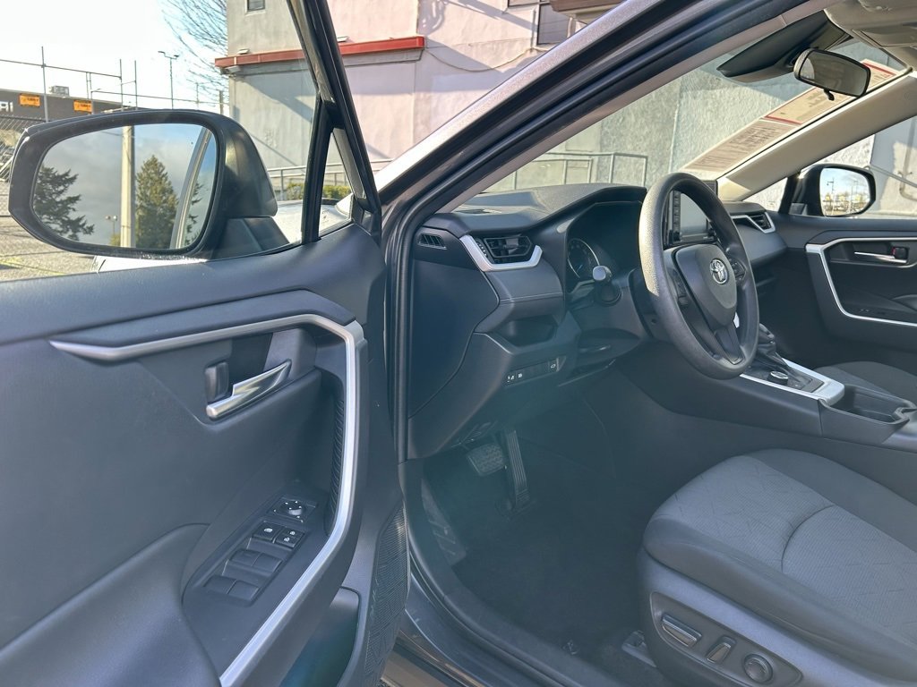 Certified 2020 Toyota RAV4 XLE image 9