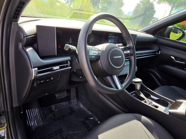 Used 2025 Hyundai Santa Cruz SEL FWD image 25