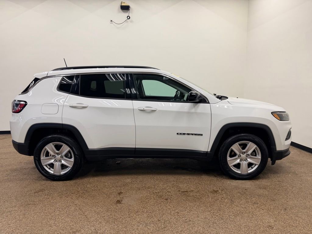 Used 2022 Jeep Compass Latitude w/ Convenience Group image 7