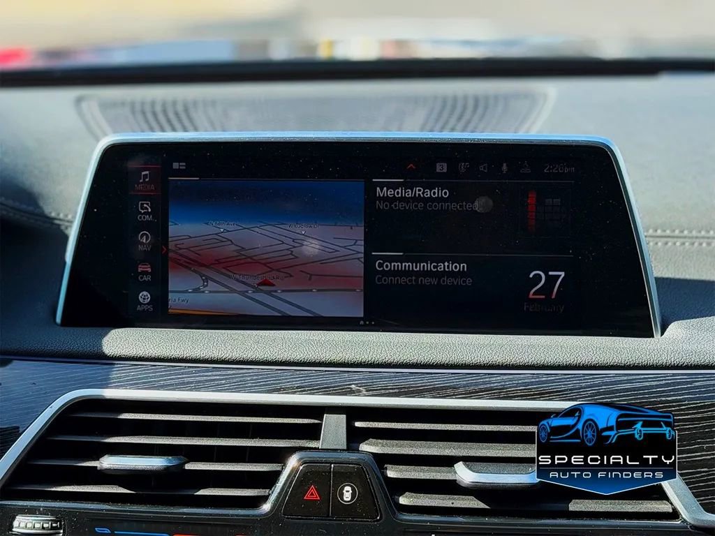 Used 2021 BMW 740i 740i Sedan 4D w/ M Sport Package RWD image 16