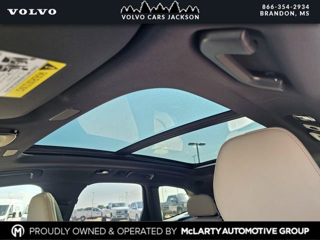 New 2026 Volvo XC60 B5 Plus w/ Protection Package Premier image 20