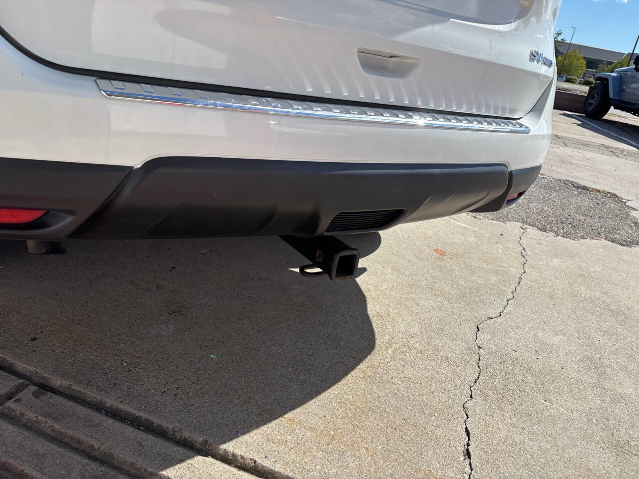 Used 2018 Nissan Rogue SV image 17