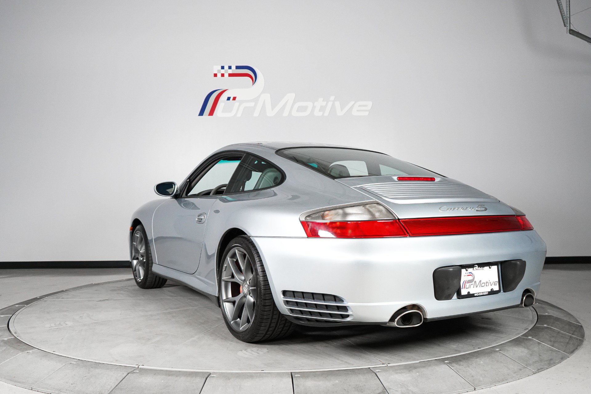 Used 2003 Porsche 911 Carrera RWD image 9