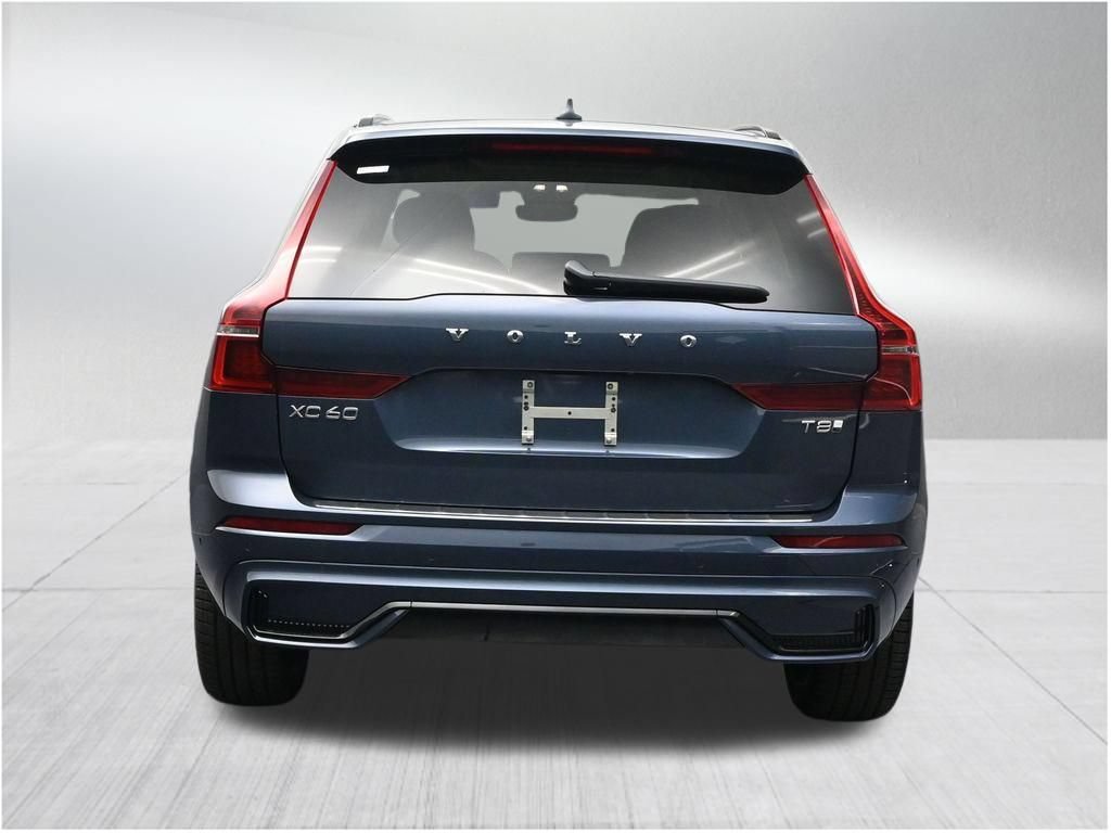 New 2026 Volvo XC60 T8 Ultra w/ Protection Package Premier AWD/4WD image 4