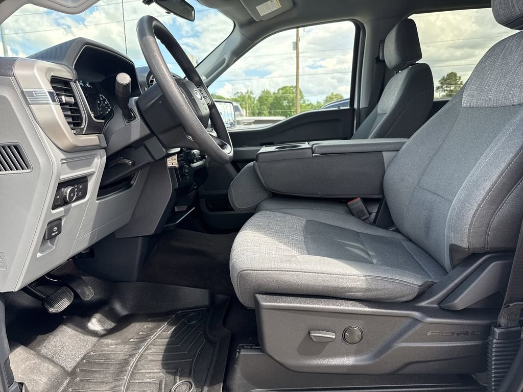 Used 2021 Ford F150 XLT w/ Trailer Tow Package image 12