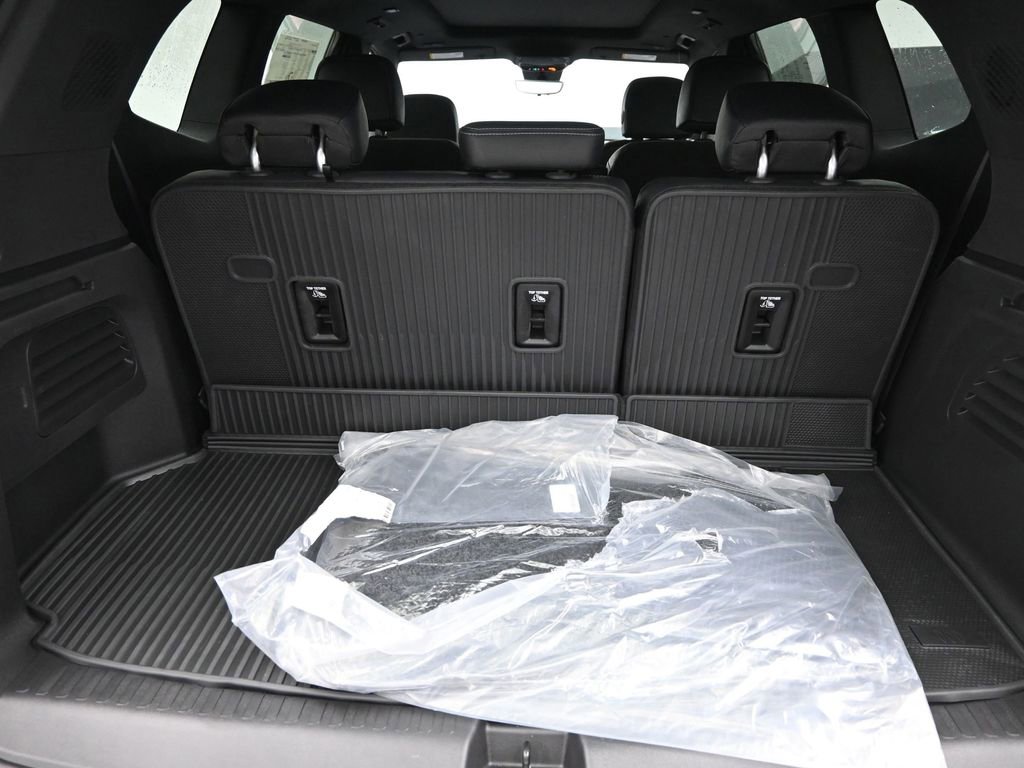 New 2026 Buick Enclave Avenir w/ Super Cruise Package image 10