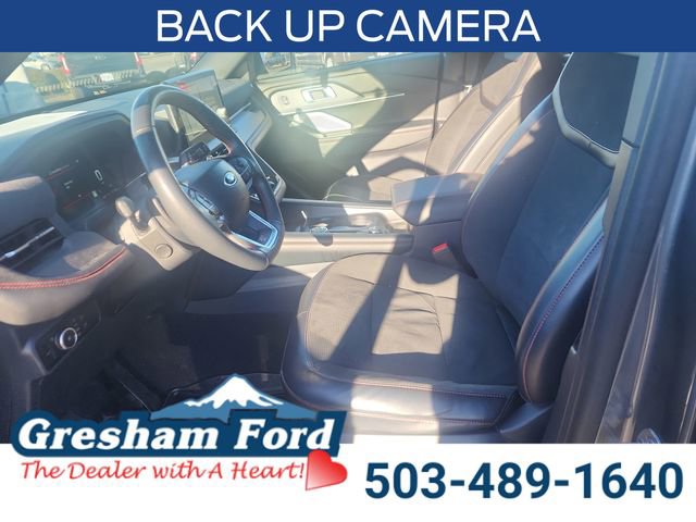 Used 2025 Ford Explorer ST image 11