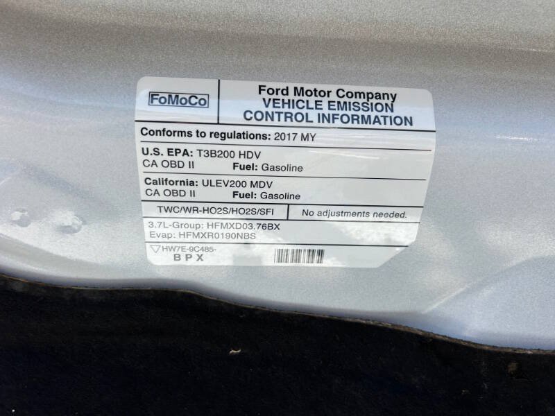 Used 2017 Ford Transit 350 XLT RWD image 22