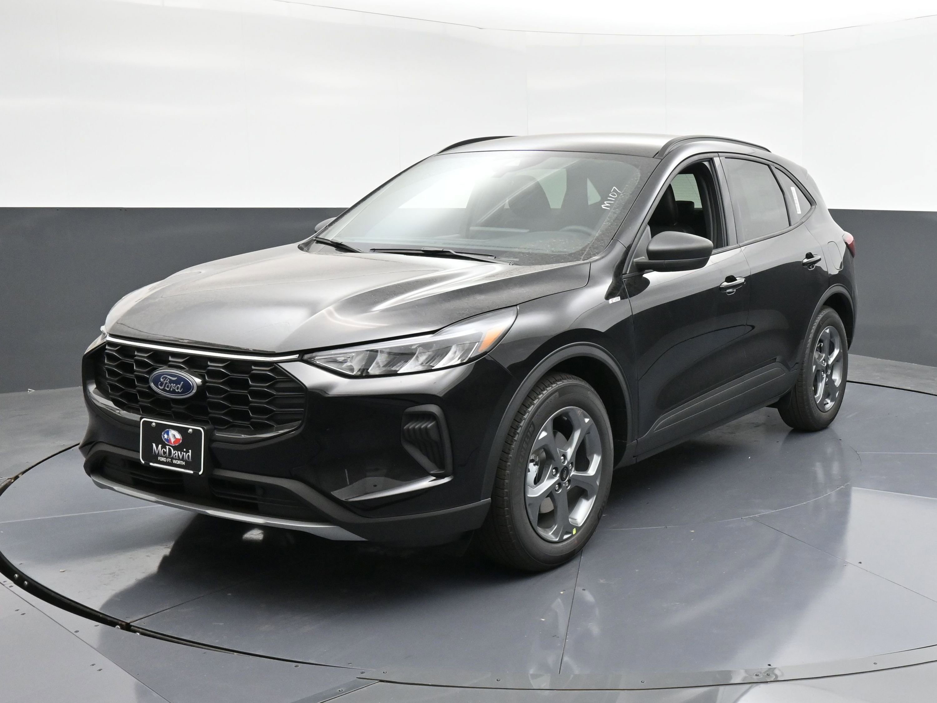 Used 2025 Ford Escape ST-Line w/ Tech Pack #1 image 4