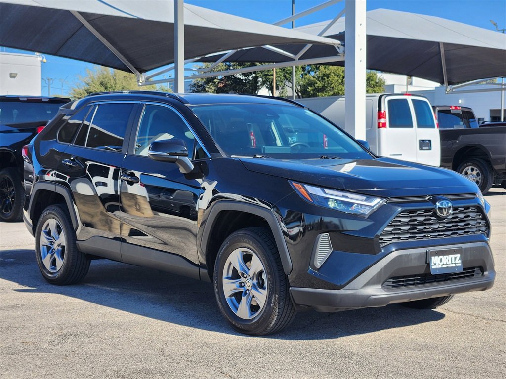 Used 2024 Toyota RAV4 XLE image 3