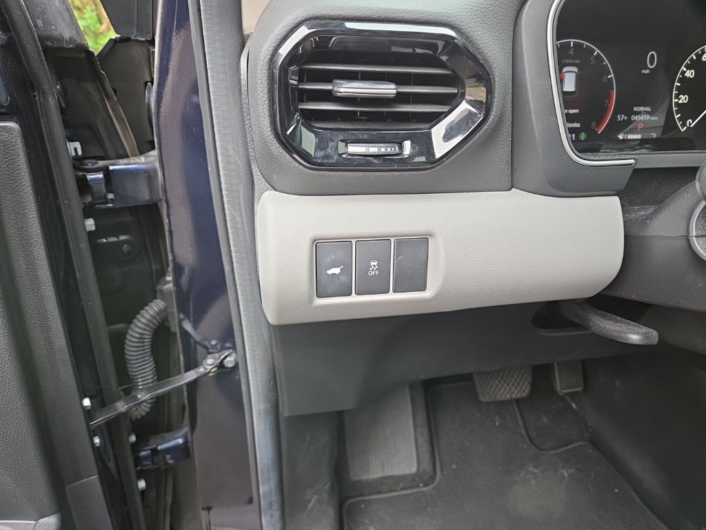 Used 2024 Honda Pilot Touring image 16