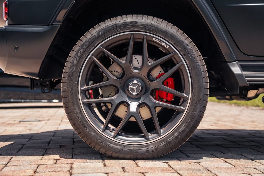 Used 2025 Mercedes-Benz G 63 AMG 4MATIC image 13