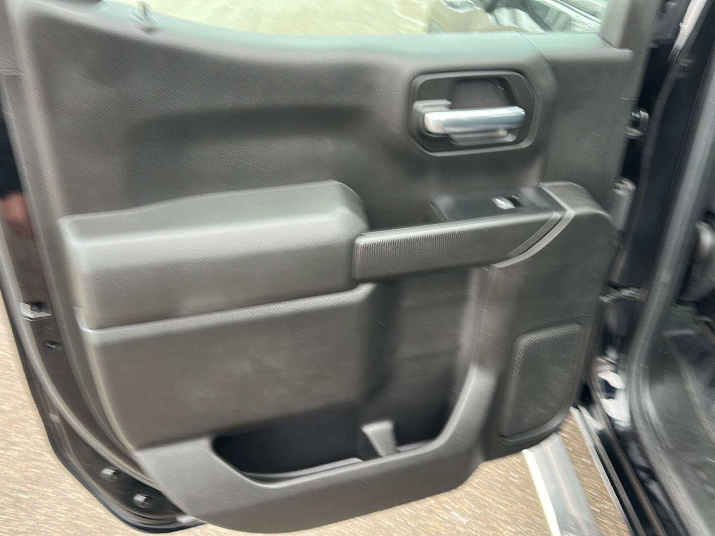 Used 2019 GMC Sierra 1500 4WD CREW CAB 147 image 14