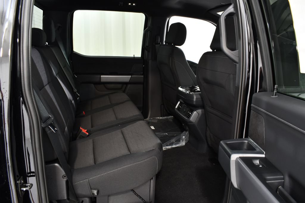 New 2026 Ford F150 XLT w/ Equipment Group 302A MID AWD/4WD image 19