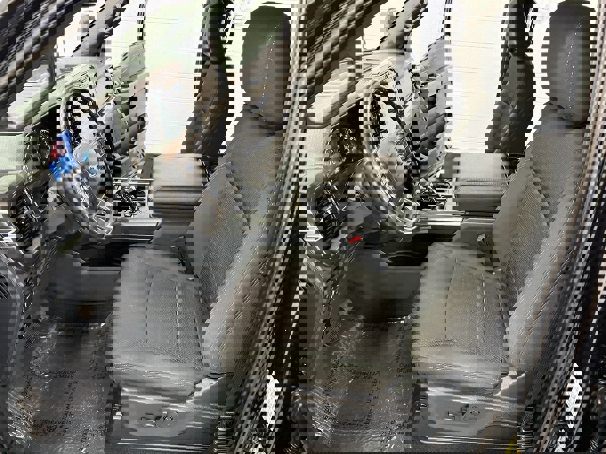 Used 2022 Ford F150 XLT w/ Equipment Group 302A High image 11