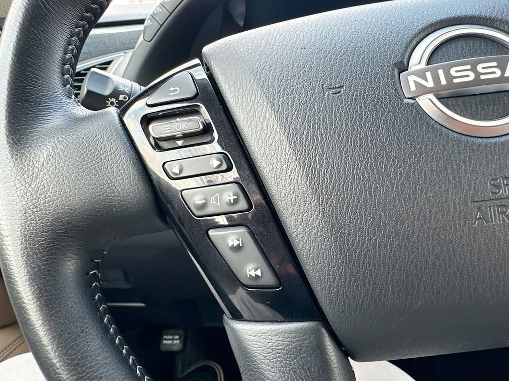 Used 2023 Nissan Armada SV RWD image 9