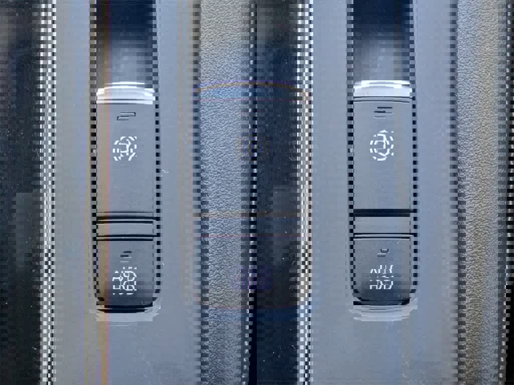 Used 2022 Mitsubishi Outlander ES image 25