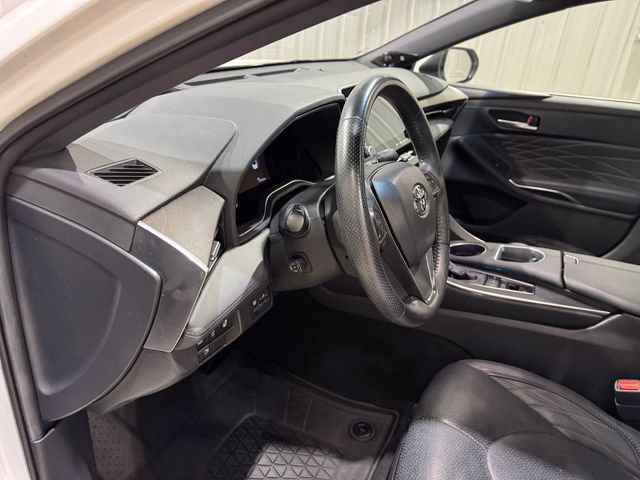 Used 2021 Toyota Avalon Limited AWD/4WD image 11
