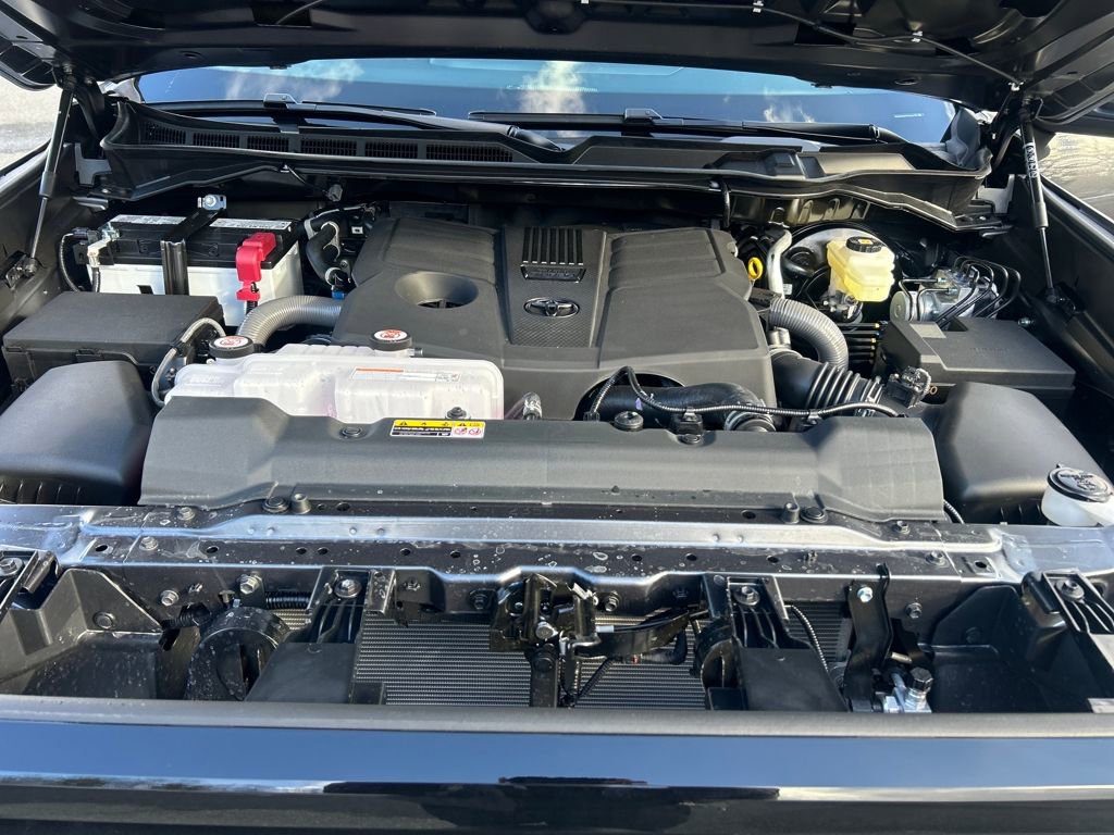 New 2026 Toyota Tundra SR image 25