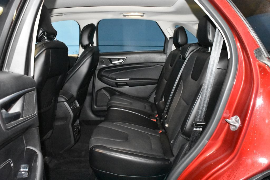 Used 2015 Ford Edge Titanium w/ Equipment Group 301A AWD/4WD image 21