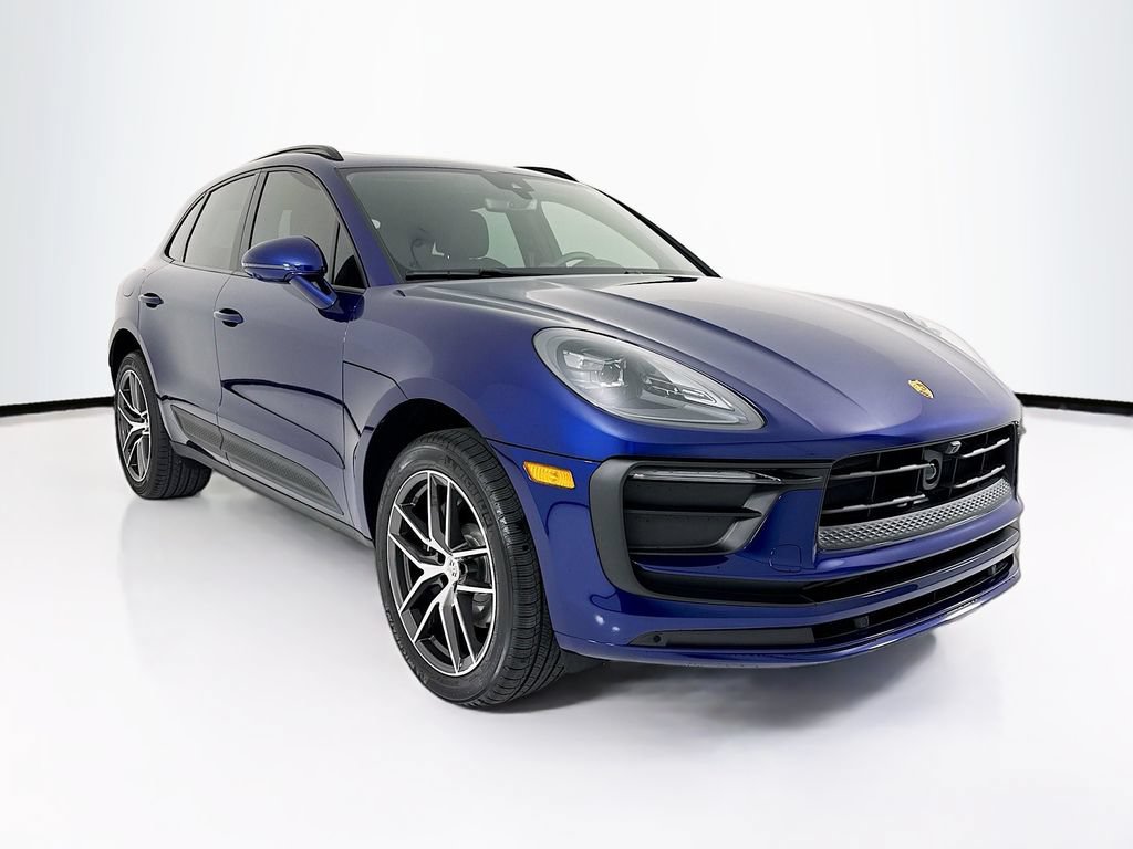 New 2026 Porsche Macan AWD/4WD image 7