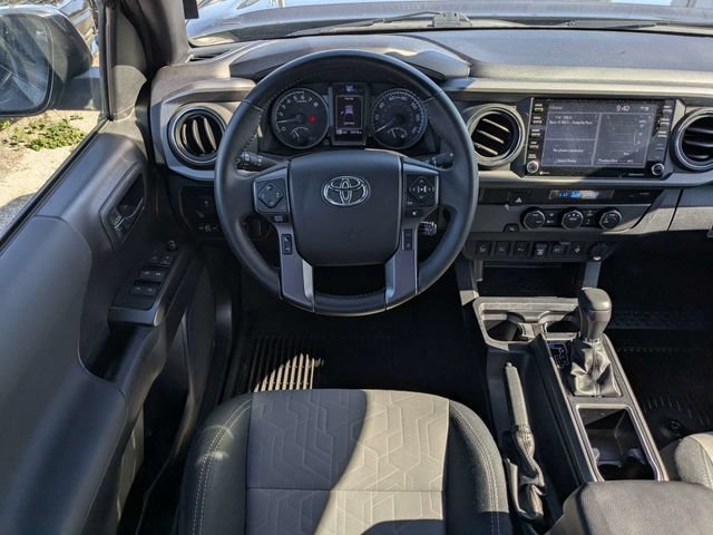 Used 2022 Toyota Tacoma TRD Off-Road w/ Technology Package RWD image 14