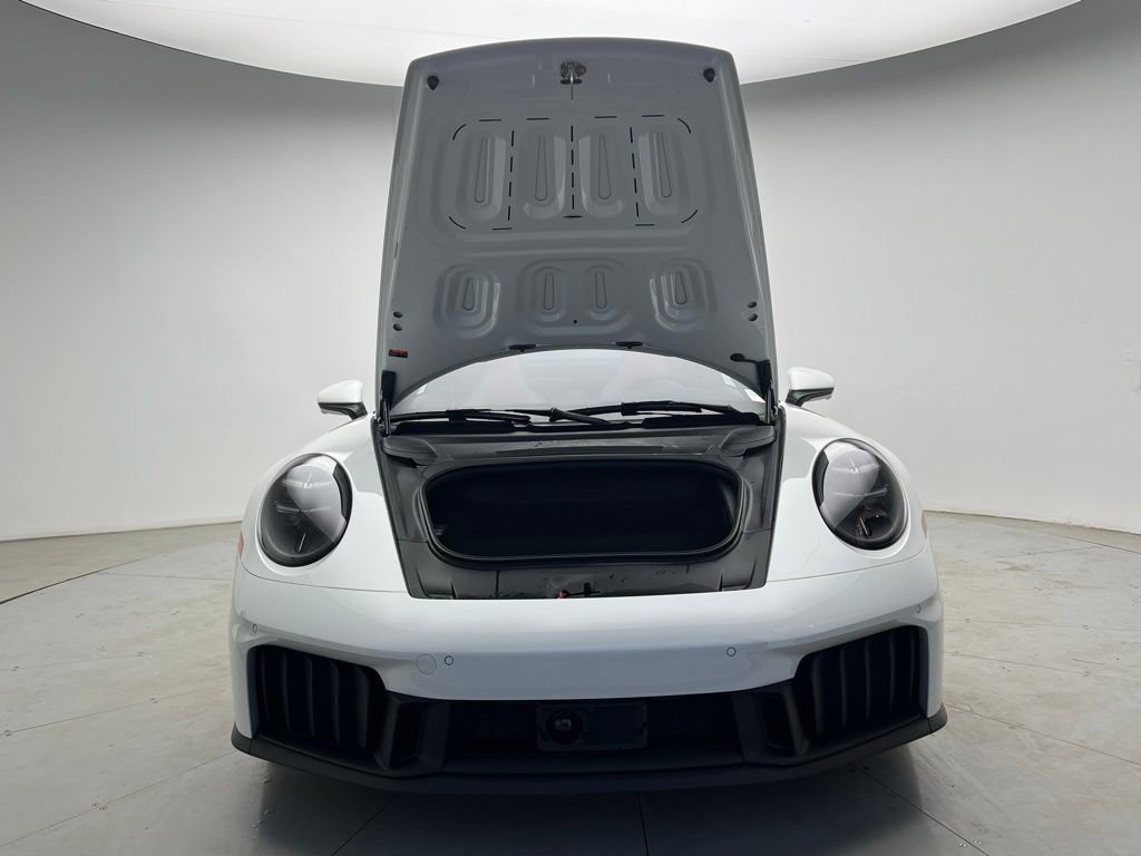 Used 2025 Porsche 911 Targa 4 GTS image 25
