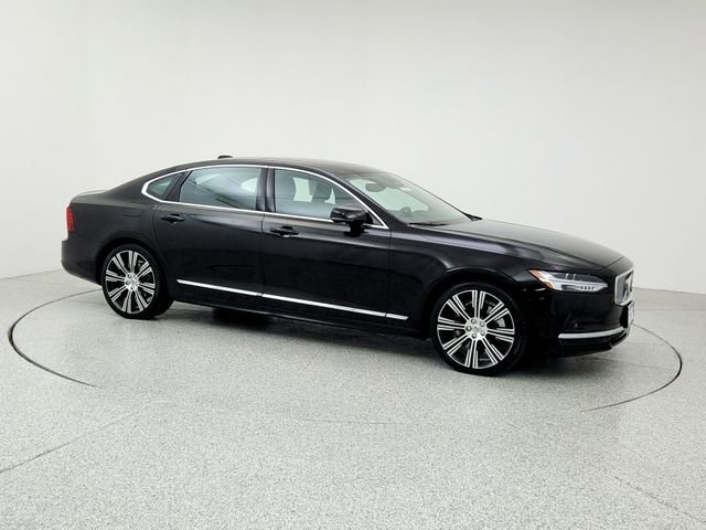 Certified 2023 Volvo S90 B6 Plus w/ Protection Package Premier image 3