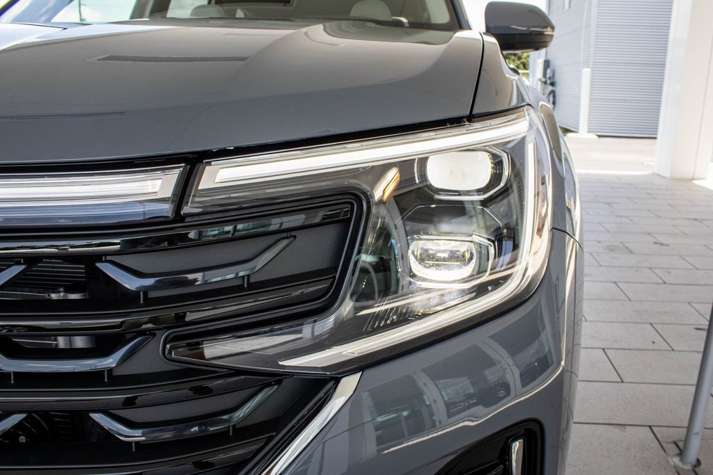 New 2025 Volkswagen Atlas SEL Premium R-Line image 10