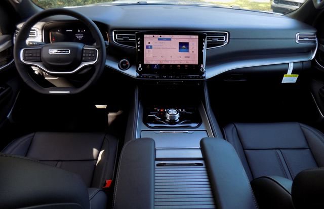 New 2026 Jeep Grand Wagoneer 4WD image 13