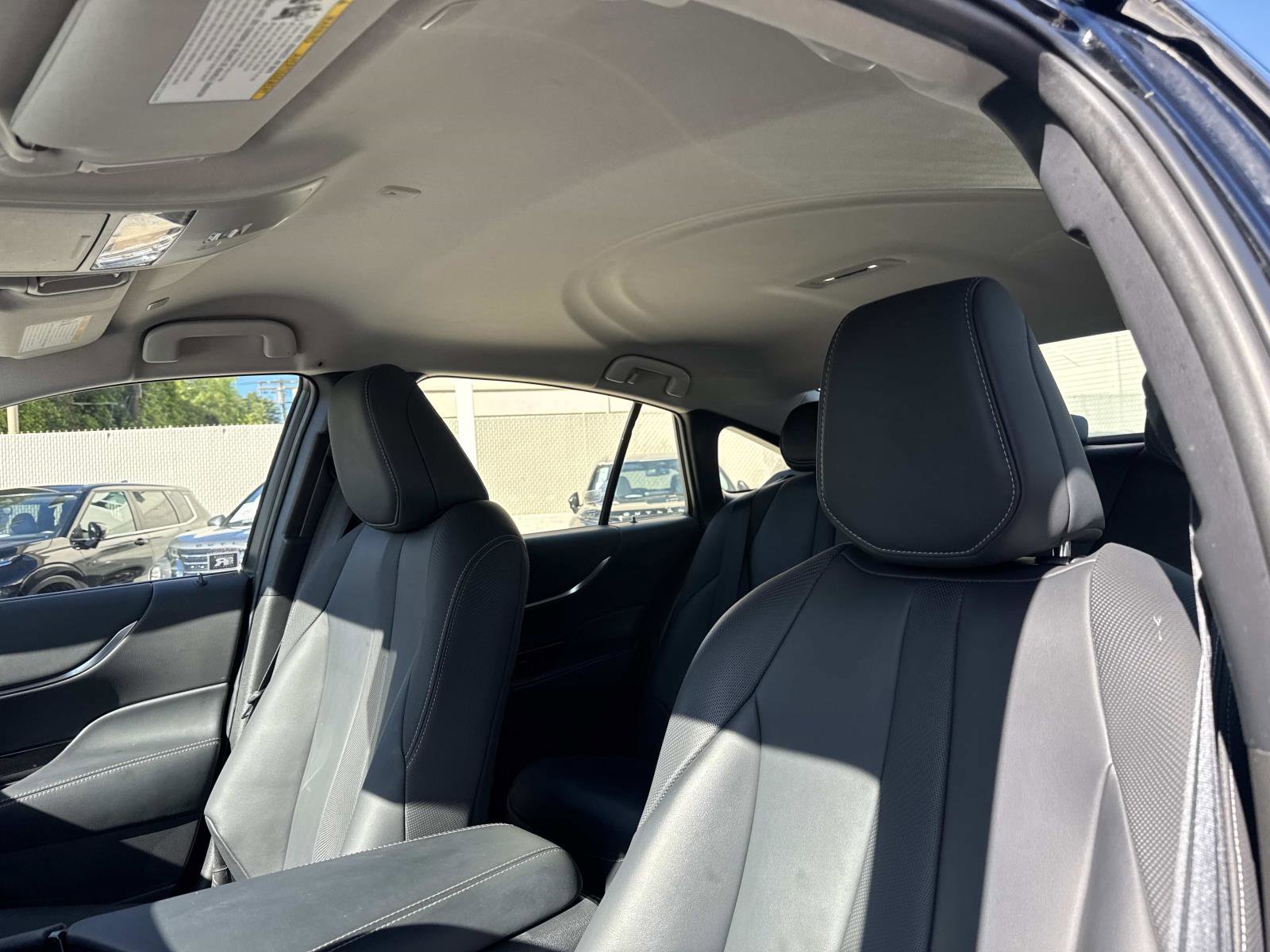 Used 2024 Toyota Mirai w/ Advanced Technology Package image 16