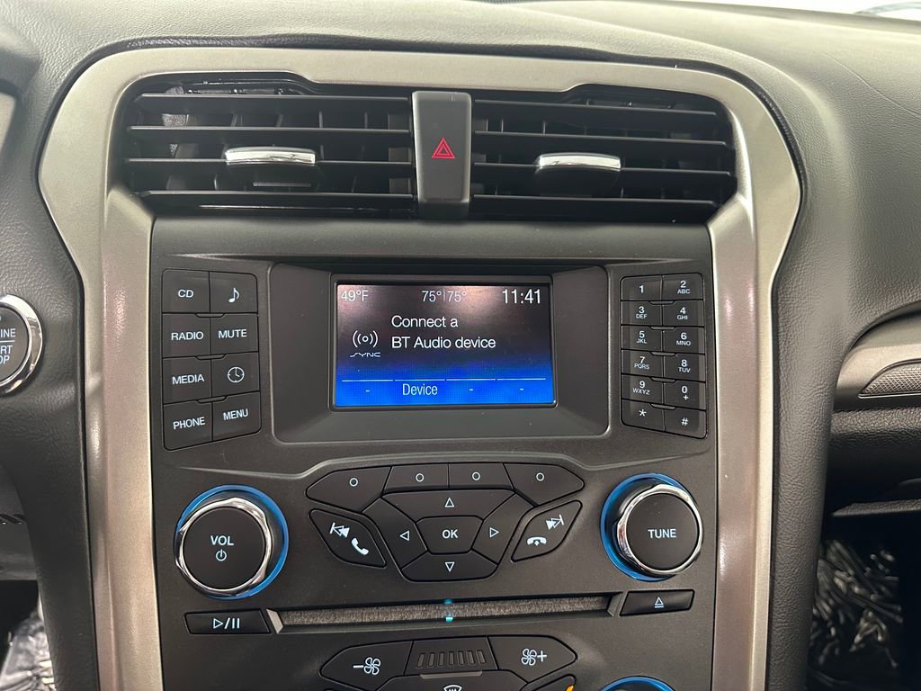 Used 2018 Ford Fusion S FWD image 24