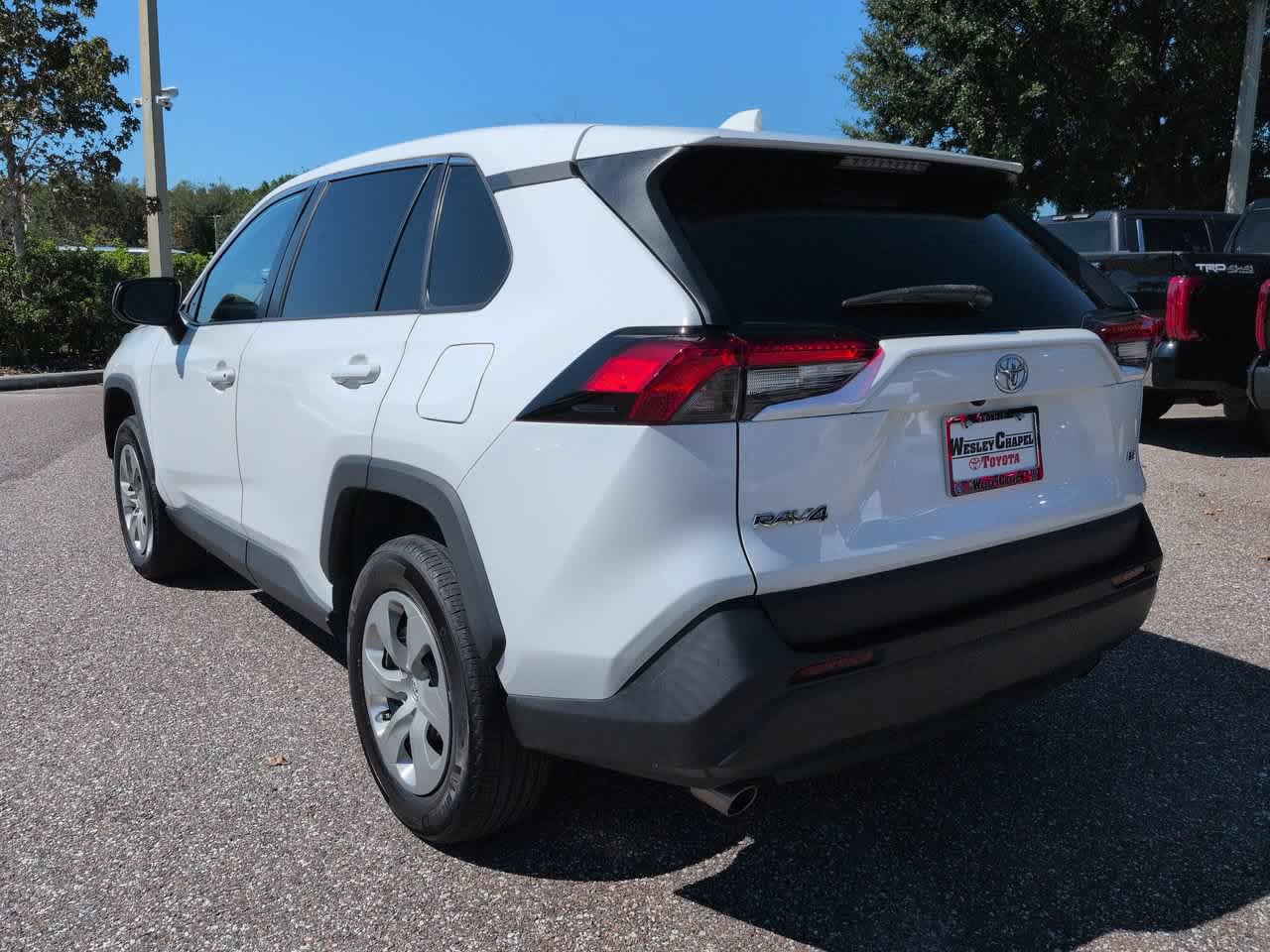 Certified 2023 Toyota RAV4 LE FWD image 4