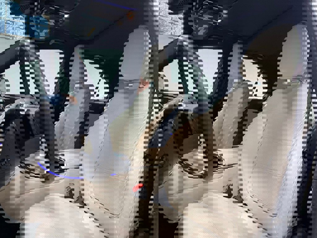 Used 2022 Mercedes-Benz C 300 C 300 image 22