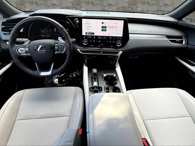 Certified 2026 Lexus RX 350h w/ Kick Snesor w/ Tow Package AWD/4WD image 9