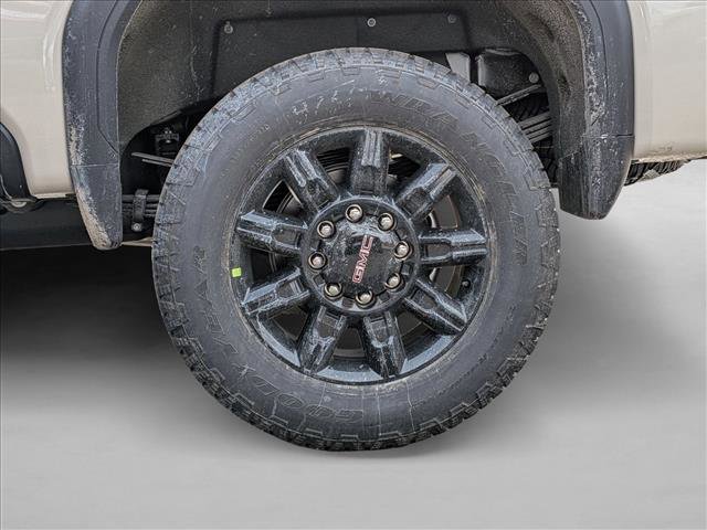 New 2026 GMC Sierra 3500 AT4 w/ AT4 Premium Plus Package image 10
