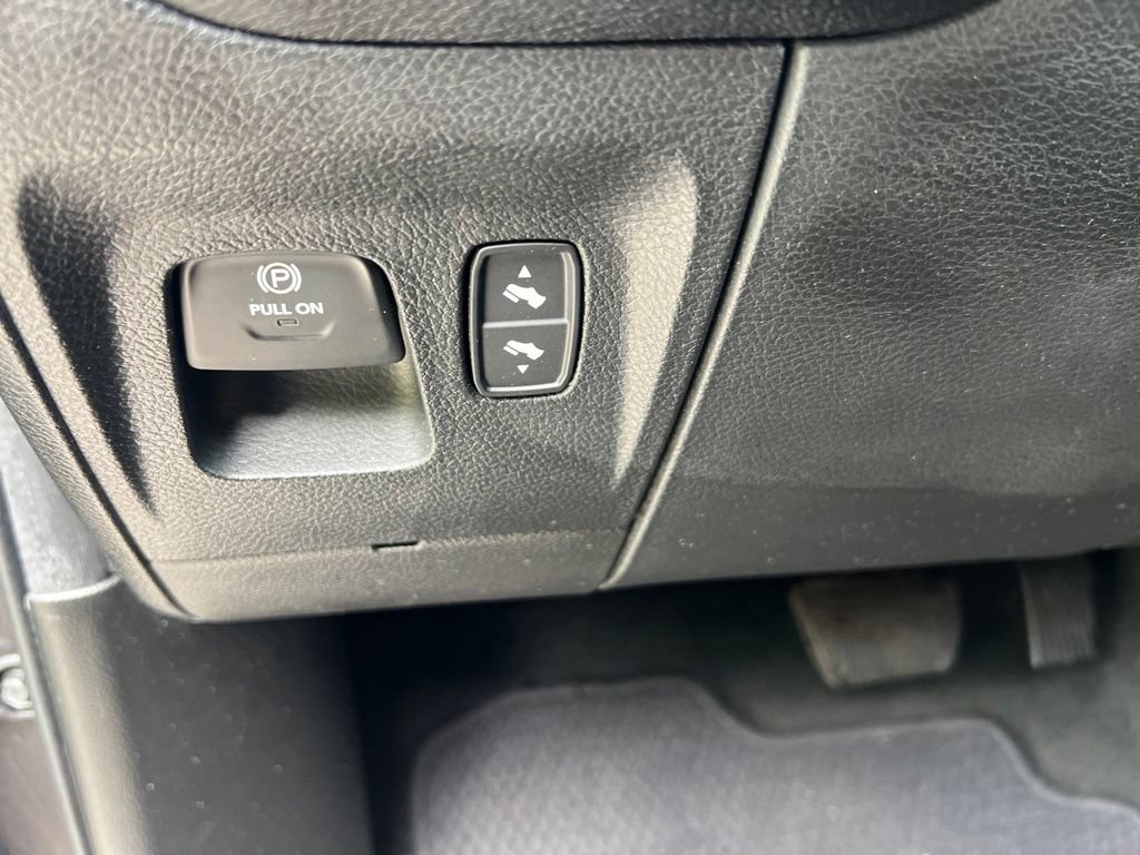 Used 2022 RAM 1500 Big Horn AWD/4WD image 45