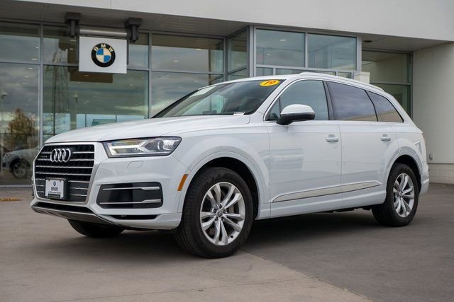 Used 2019 Audi Q7 3.0T Premium w/ Convenience Package image 2