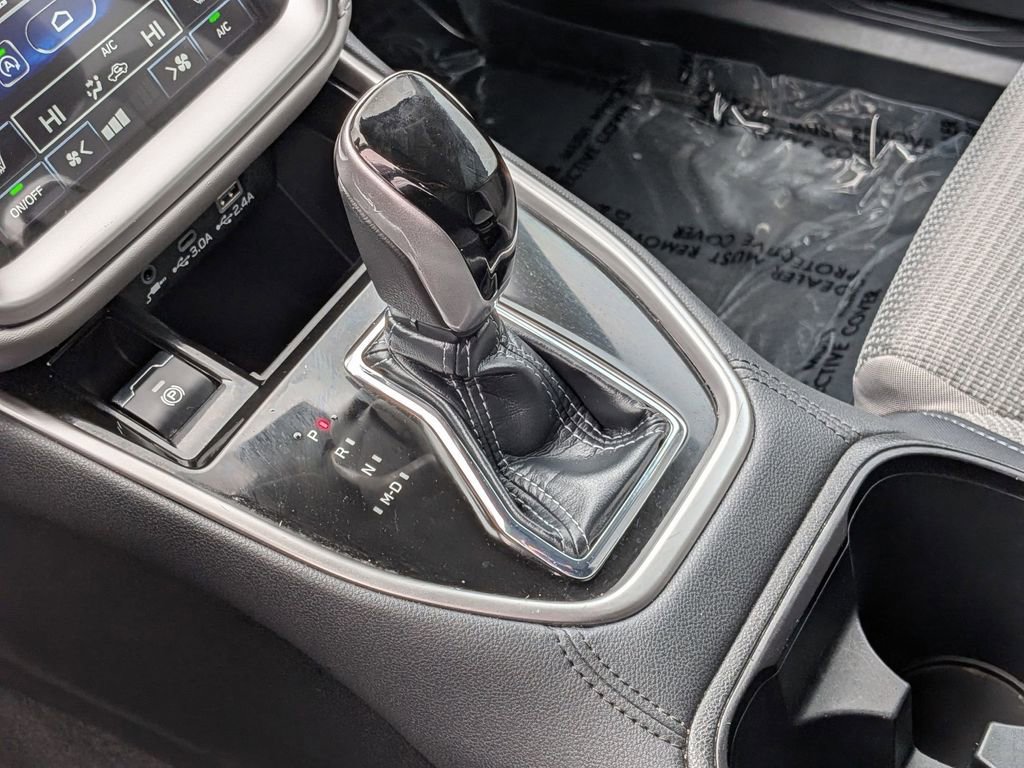 Used 2025 Subaru Outback Premium image 21